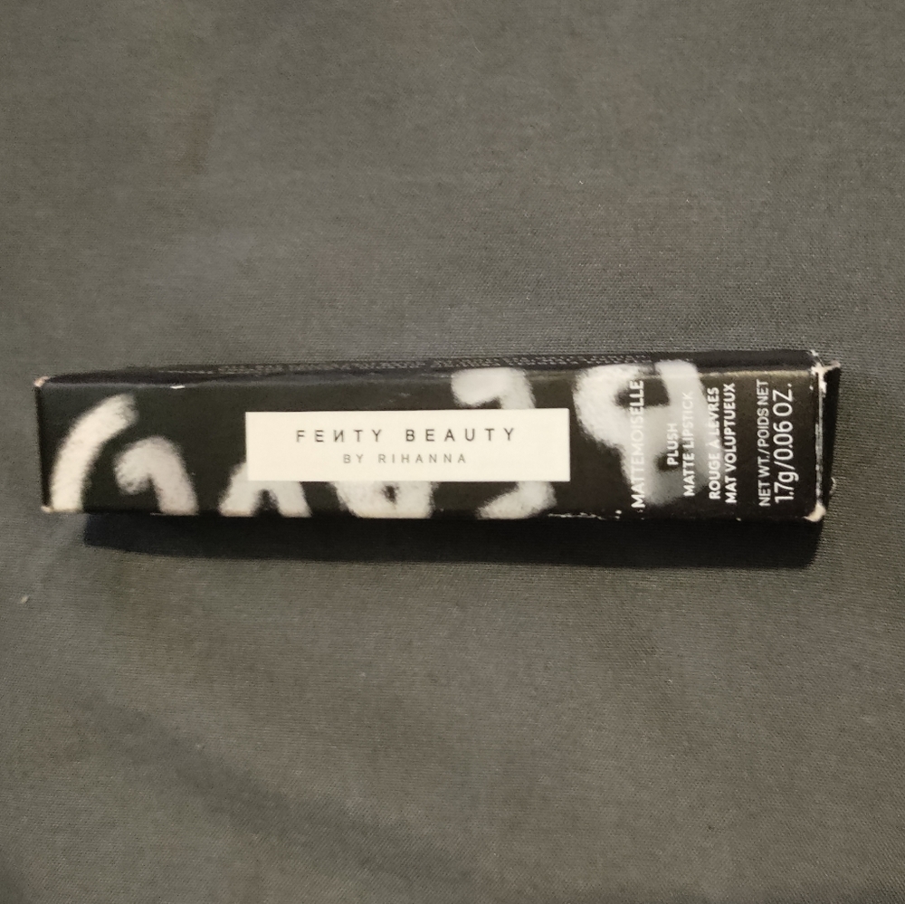Fenty beauty lipstick